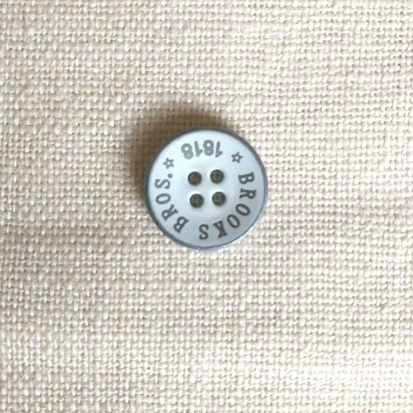 Brooks Brothers 1818 Replacement Buttons Metal Round 4 Holes White Spellout Logo - Picture 2 of 5